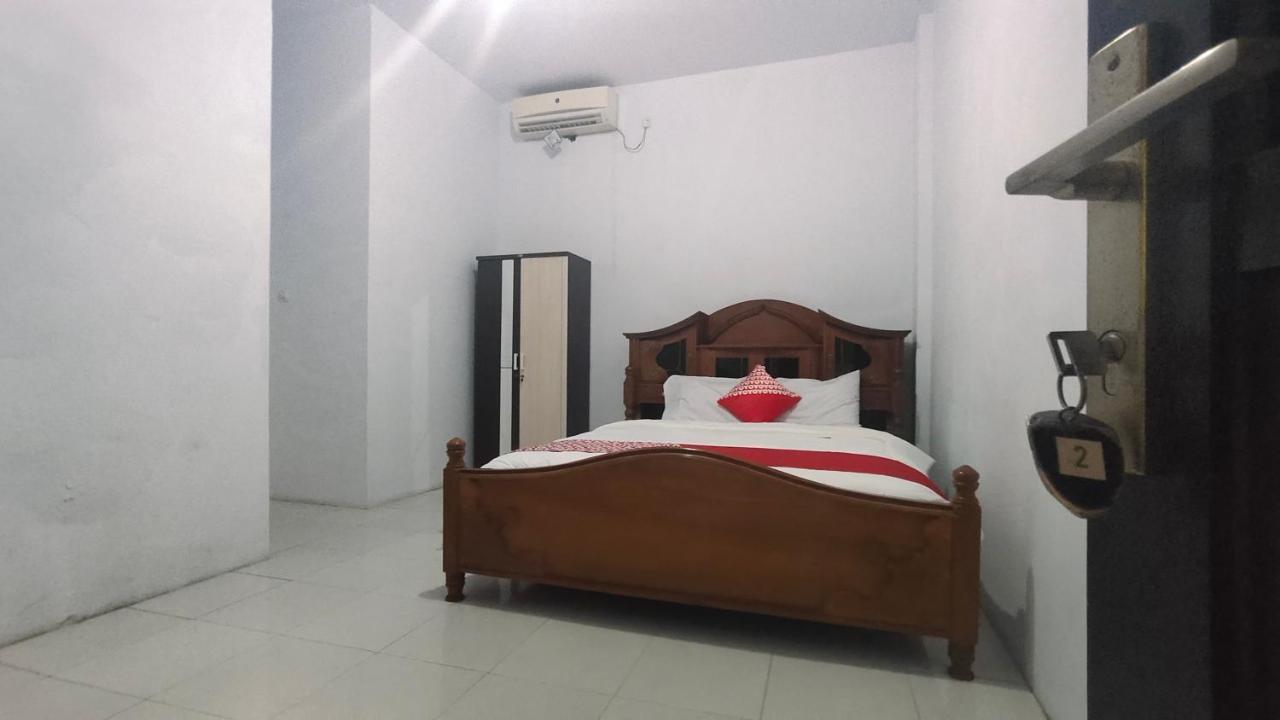 Oyo 90157 Griya Andon Syariah Hotel Cirebon Exterior photo
